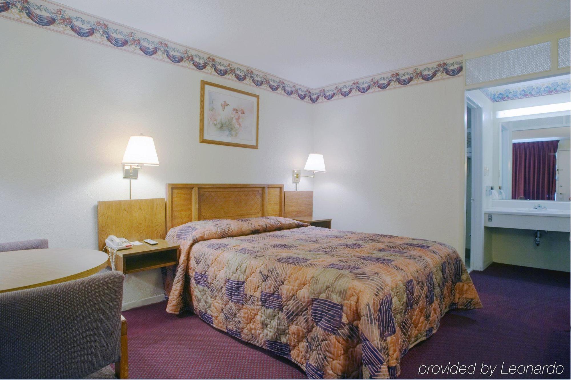 Americas Value Lenoir Motel Loudon
