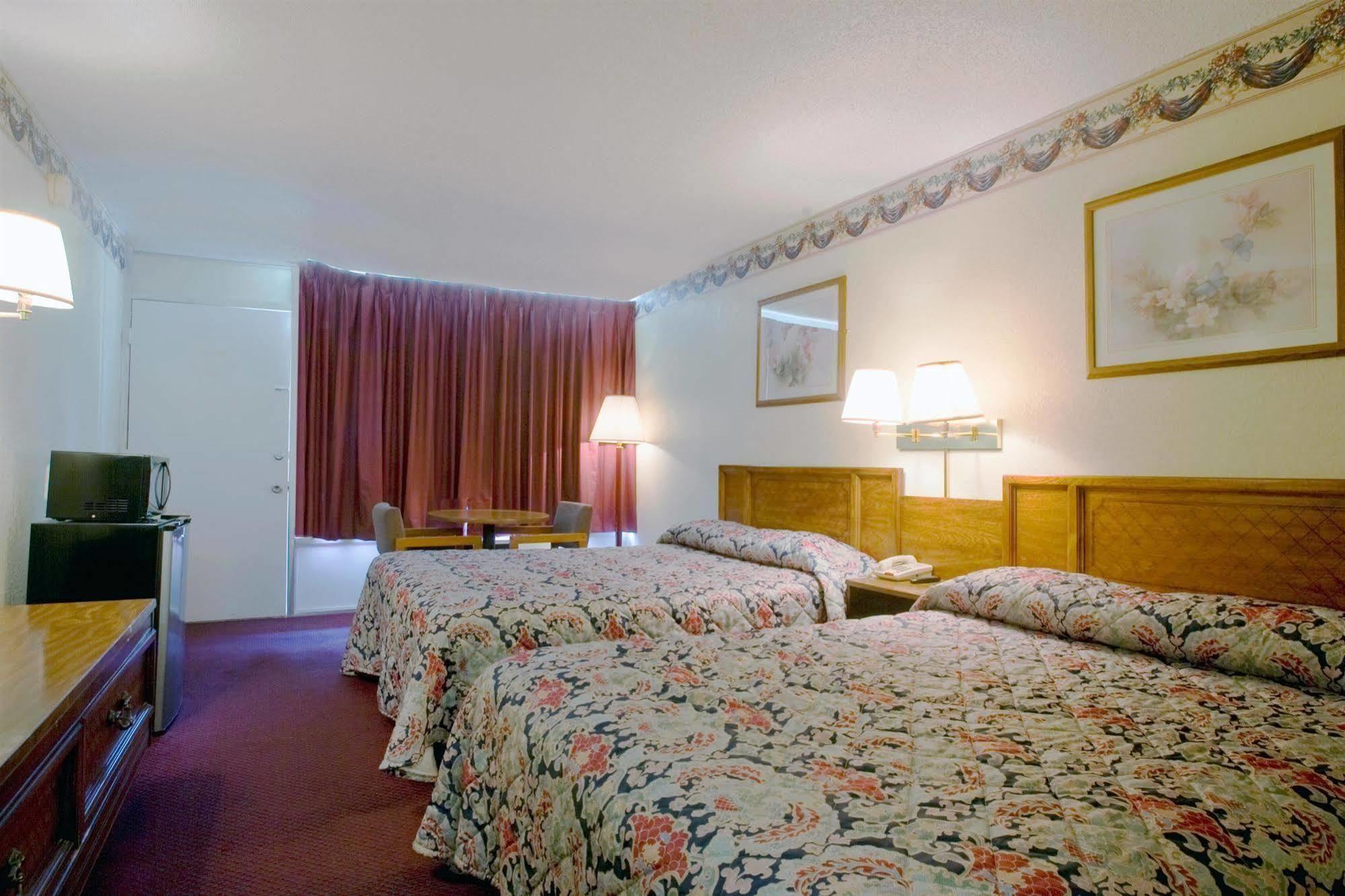 Americas Value Lenoir 3* Loudon